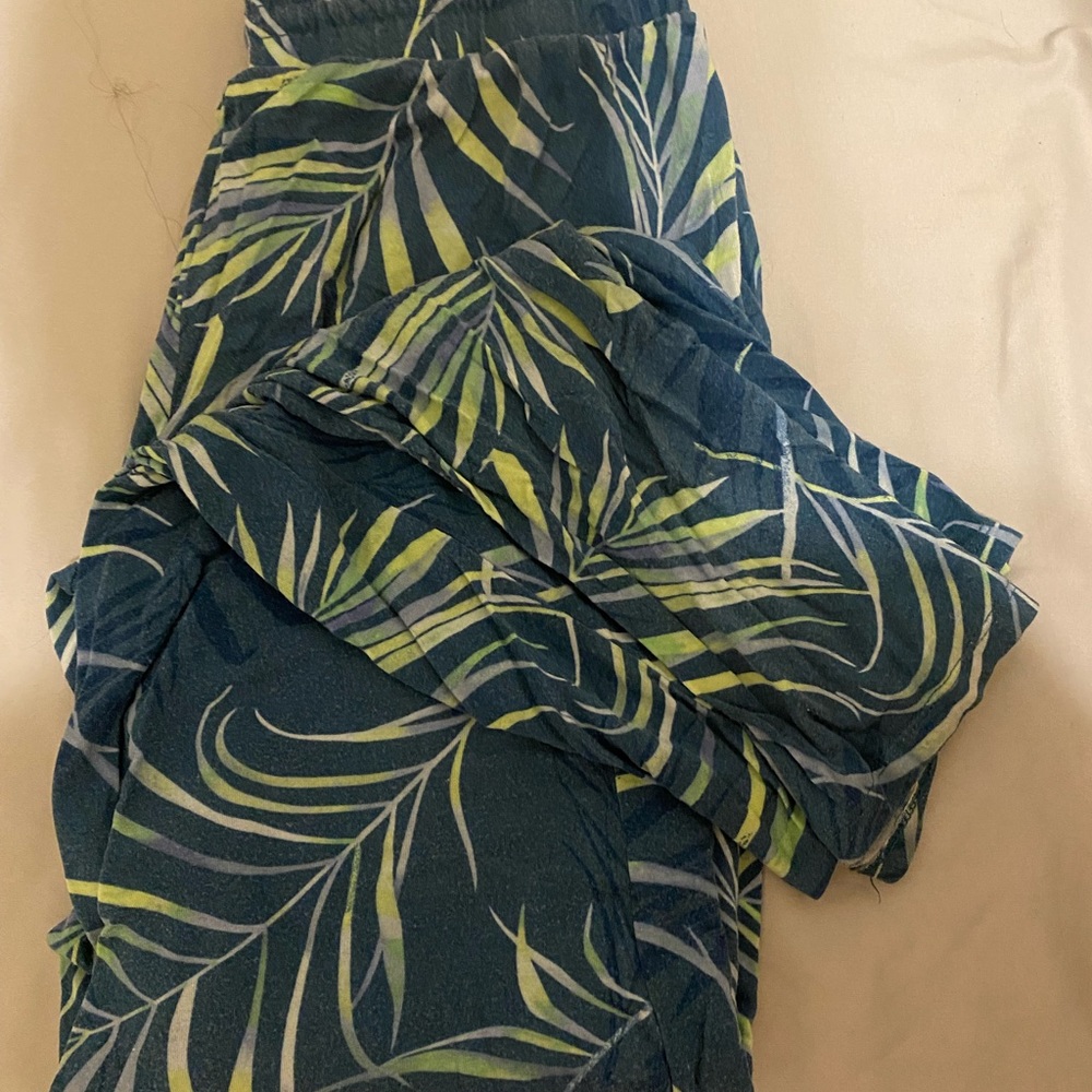 Green floral sleepwear pants
